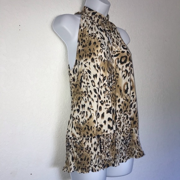 2/$20 Essentials Animal Leopard Print Sleeveless Top M - Picture 5 of 7